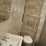Hotel Goeznur *