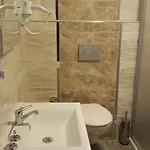Hotel Goeznur *