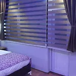 Hotel Goeznur *