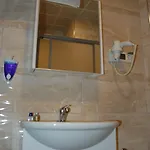 Hotel Goeznur *