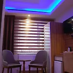 Hotel Goeznur *